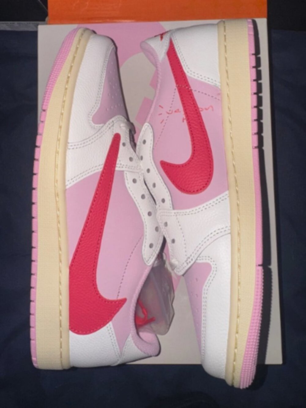 Nike Air Jordan 1 Low OG SP Travis Scott Sail Rose Tropical Pink
